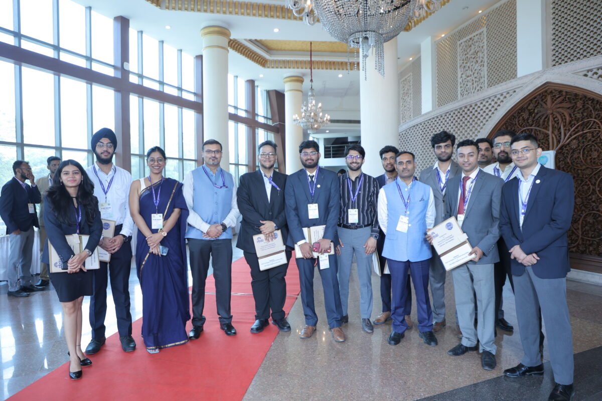professional business meet photography delhi ncr group of delegates