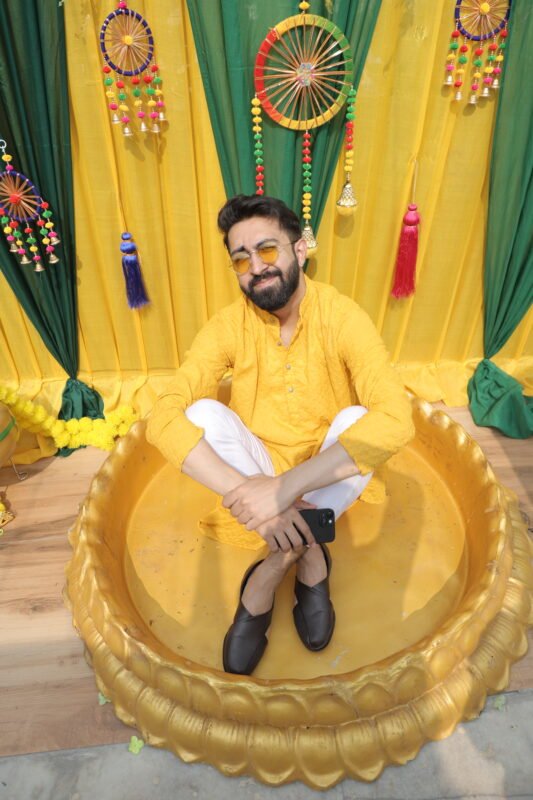groom haldi