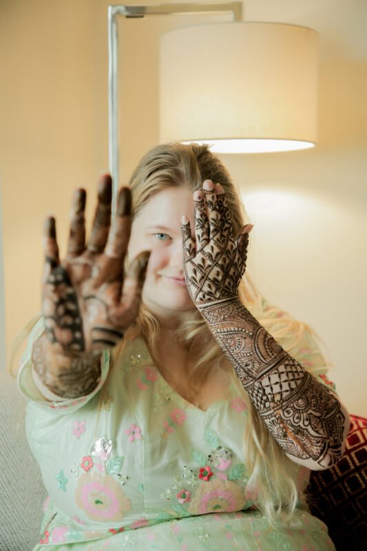 bride mehndi shoot
