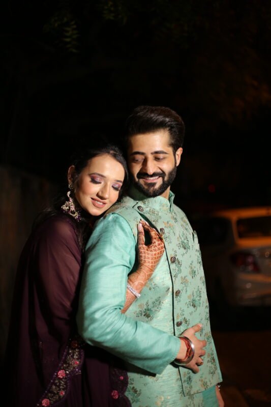 couple mehndi shoot