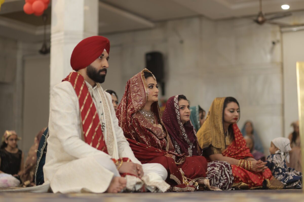 Punjabi Wedding Photographer in Delhi NCR - Vibrant Couple Shoot