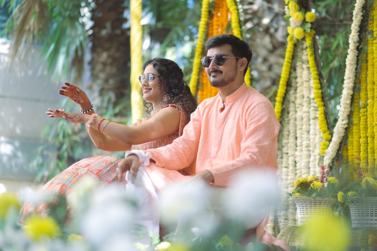 COUPLE HALDI