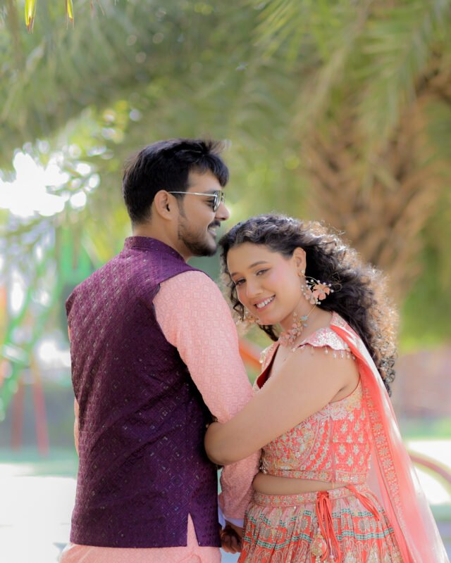 COUPLE HALDI