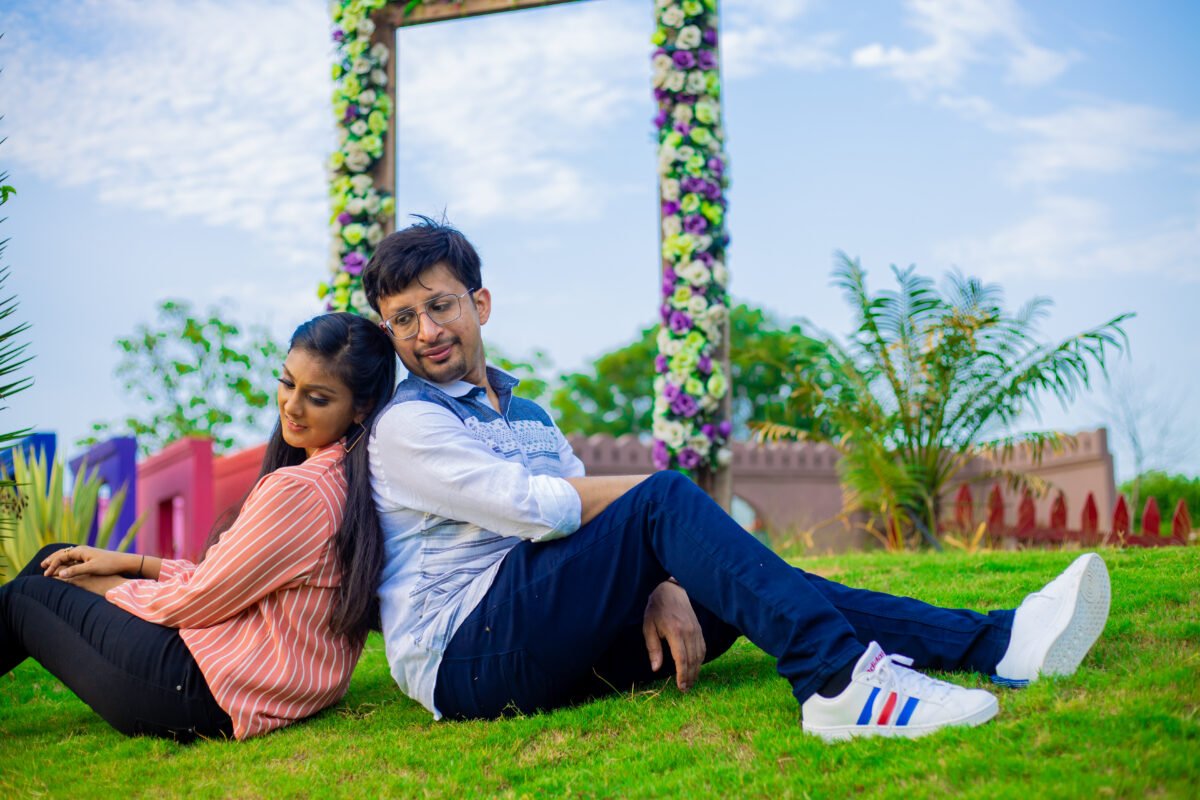 Romantic pre wedding shoot couple in Delhi NCR garden location