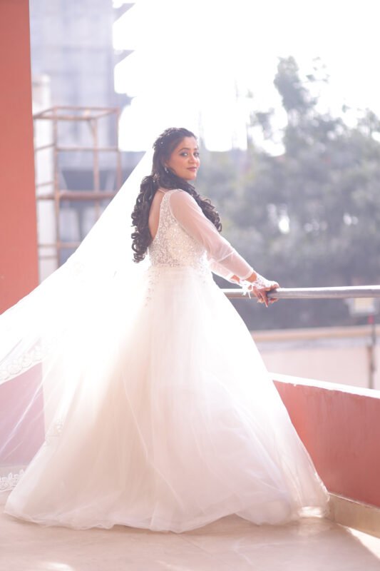 Bridal portrait photography with wedding gown