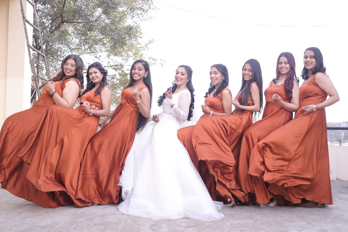Bride with bridesmaids wedding photography