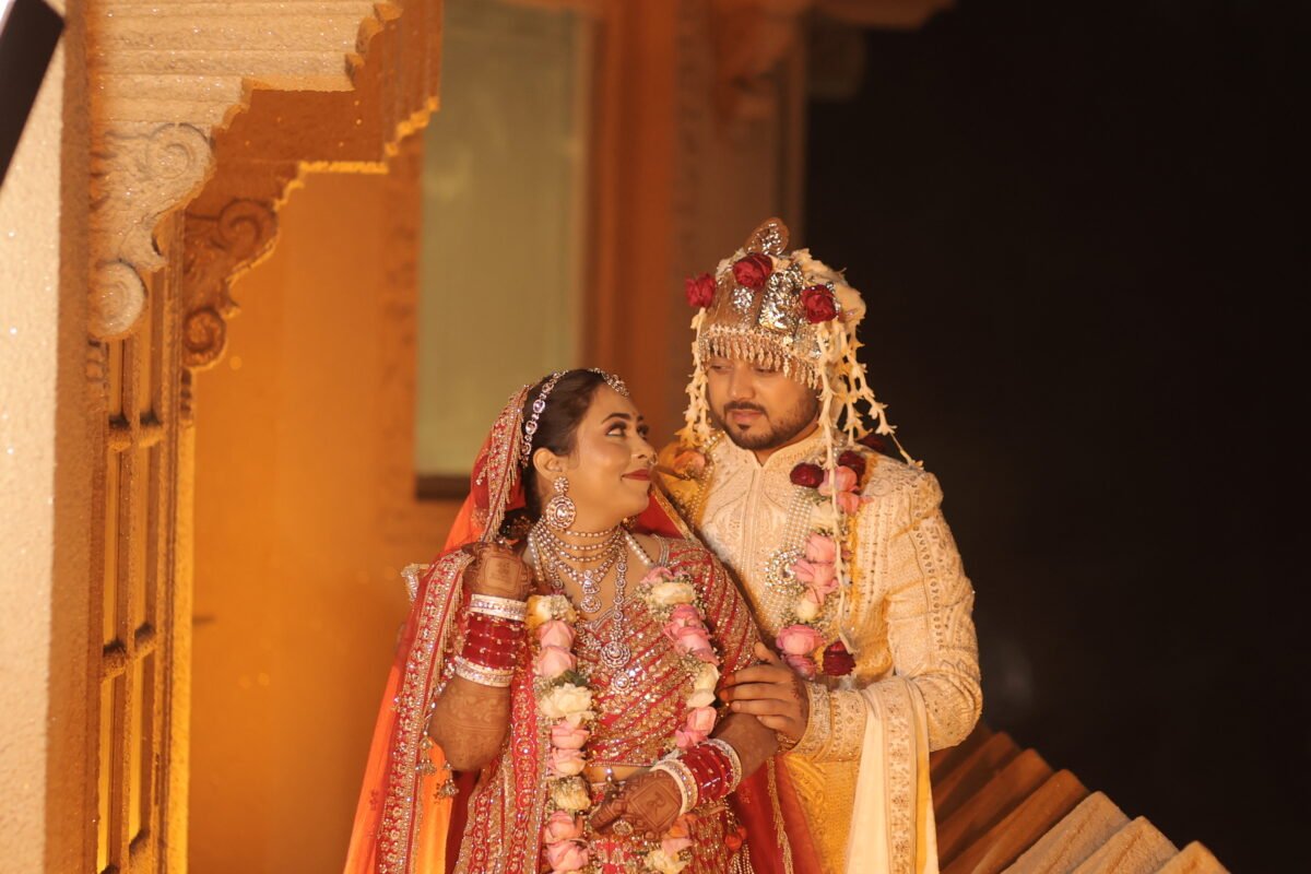 Bride Groom Traditional Wedding Couple Photography Delhi NCR
