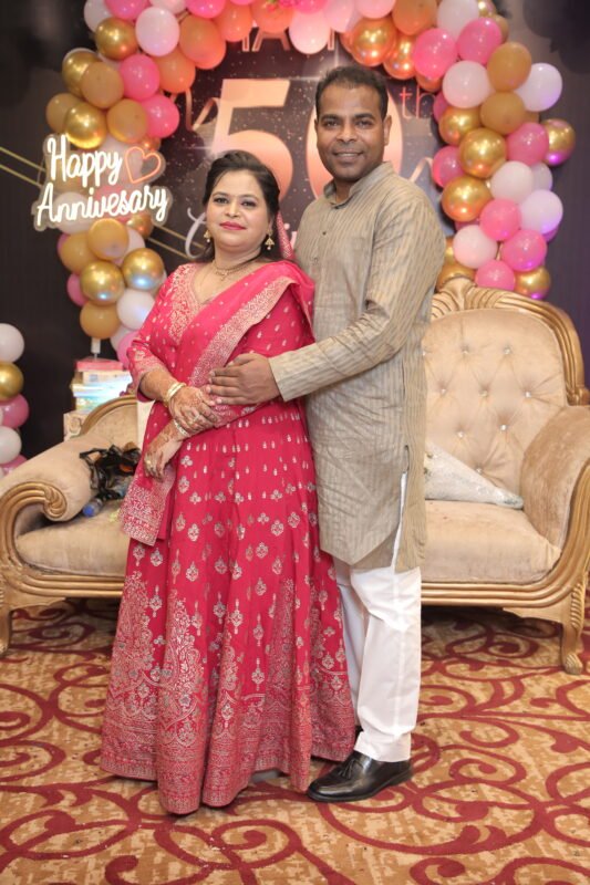 Couple celebrating 25th anniversary
